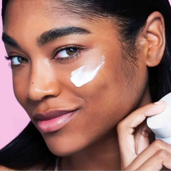 ⭐️Host Pick⭐️ 🆕 Saturday Skin: Pretty Pop Probiotic Power Whipped Cream - Picture 7 of 12